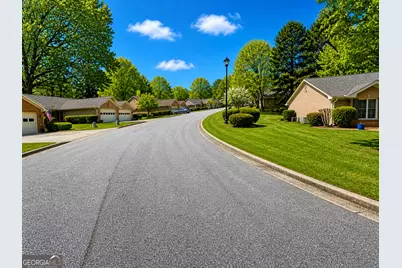 7159 Woodridge Lane, Union City, GA 30291 - Photo 8