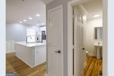 860 Mitchell Bridge Road #8, Athens, GA 30606 - Photo 4