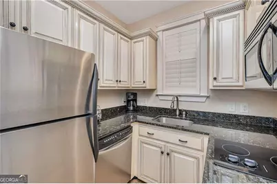 1015 Beachview Drive #205, Saint Simons, GA 31522 - Photo 6