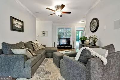 1506 Summer Gate Way #8, Dalton, GA 30720 - Photo 4