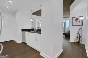 250 Pharr Rd NE, Atlanta, GA 30305 - Photo 2