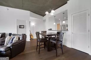 250 Pharr Rd NE, Atlanta, GA 30305 - Photo 10
