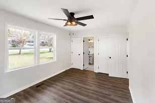 2110 Park Ln, Valdosta, GA 31602 - Photo 12