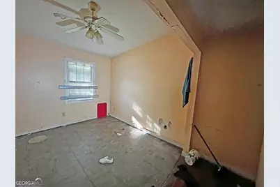 4256 Lindsey Drive, Decatur, GA 30035 - Photo 10