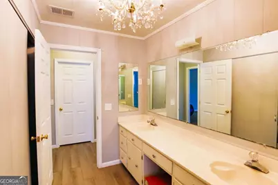 708 Miles Road, Baxley, GA 31513 - Photo 8