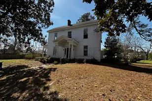 301 Cleveland St, Thomson, GA 30824 - Photo 2