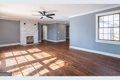 1203 E Ridge Road, Gainesville, GA 30501 - Photo 8