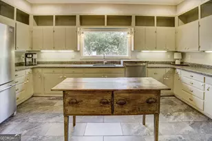 88 College St, McDonough, GA 30253 - Photo 24