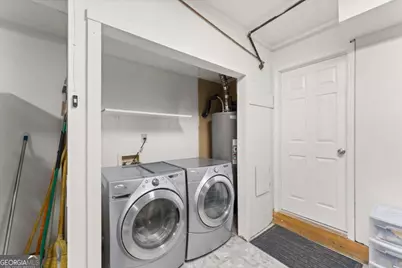 2878 Clearbrook Drive NE, Marietta, GA 30068 - Photo 18