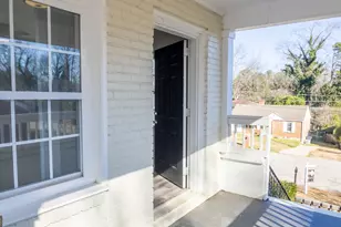 2541 Jewel St, East Point, GA 30344 - Photo 4