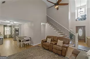 926 Locust Rd, Locust Grove, GA 30248 - Photo 2