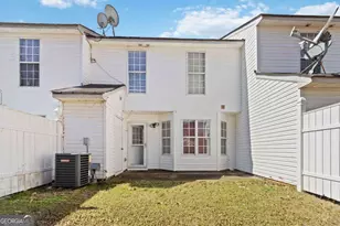 5559 Strathmoor Manor Cir, Lithonia, GA 30058 - Photo 20