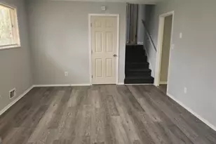 8423 Avalon Dr, Riverdale, GA 30274 - Photo 4