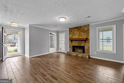 240 N Hampton Drive, Fayetteville, GA 30215 - Photo 4