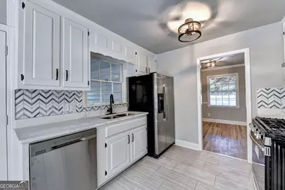 866 Armand Court NE, Atlanta, GA 30324 - Photo 18