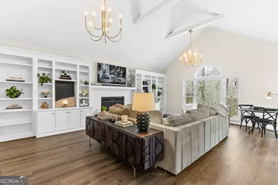 206 Huntington Court, Macon, GA 31210 - Photo 6