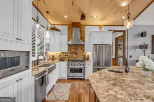 540 Overlook Dr, Blue Ridge, GA 30513 - Photo 8