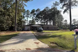 122 Dewberry Dr, Sylvester, GA 31791 - Photo 1