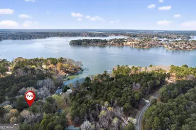 381 E River Bend Drive, Eatonton, GA 31024 - Photo 2