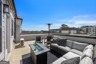 2153 Burnside Dr NW, Atlanta, GA 30318 - Photo 18