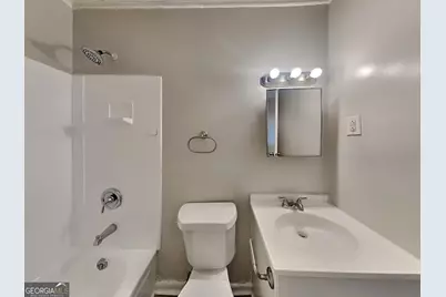 1352 Labelle Street, Jonesboro, GA 30238 - Photo 10