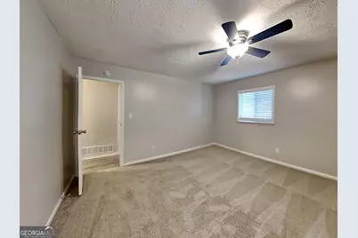 1352 Labelle Street, Jonesboro, GA 30238 - Photo 8