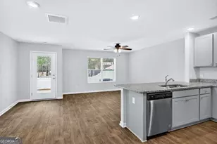 215 Coneflower Rd, Bloomingdale, GA 31302 - Photo 4