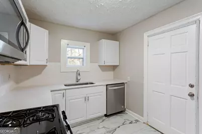 5074 Park Avenue, Forest Park, GA 30297 - Photo 10