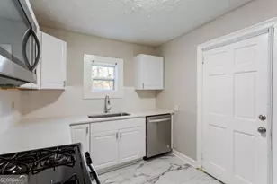 5074 Park Ave, Forest Park, GA 30297 - Photo 10