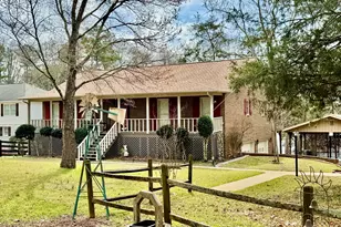 246 Harvey Ln, Lavonia, GA 30553 - Photo 1