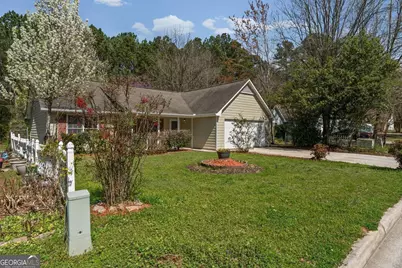 445 Cornwallis Way, Fayetteville, GA 30214 - Photo 4