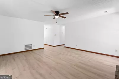 445 Cornwallis Way, Fayetteville, GA 30214 - Photo 10