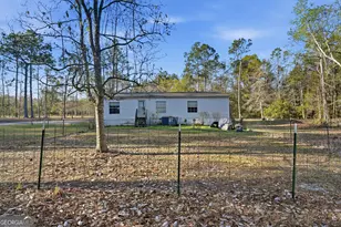 145 Christy Dr, Waverly, GA 31565 - Photo 32