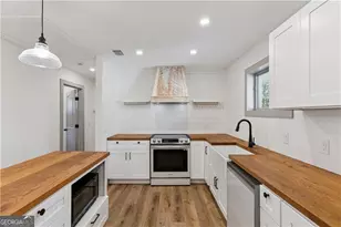 215 Harper St, Jesup, GA 31545 - Photo 2