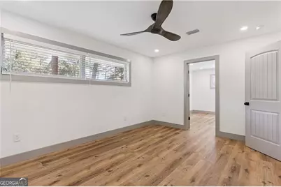 215 Harper Street, Jesup, GA 31545 - Photo 12