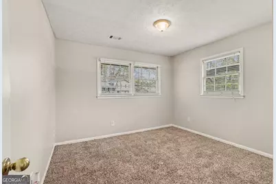 727 S Carter Drive, Jonesboro, GA 30236 - Photo 16