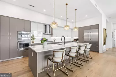 2425 Peachtree Road NE #1704, Atlanta, GA 30305 - Photo 12