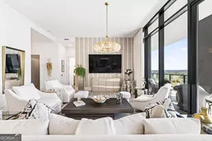 2425 Peachtree Rd NE, Atlanta, GA 30305 - Photo 4