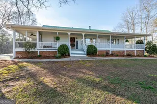35 Saddleback Farms Dr, Newnan, GA 30263 - Photo 8
