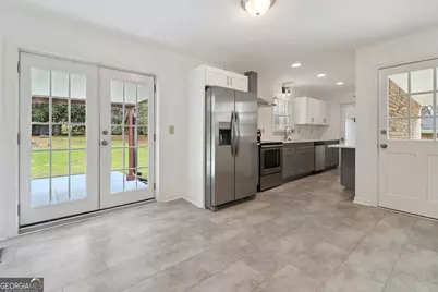 560 Donna Drive SW, Smyrna, GA 30082 - Photo 12