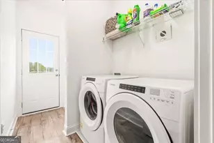 1613 Ashantilly Dr, Darien, GA 31305 - Photo 14