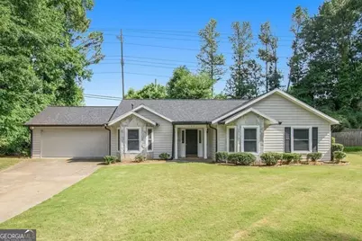 140 Crabtree Drive, Roswell, GA 30076 - Photo 1