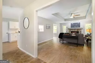 140 Crabtree Dr, Roswell, GA 30076 - Photo 2