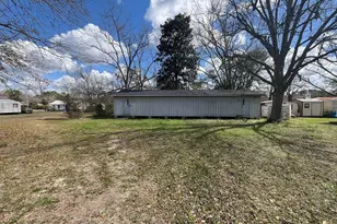 414 N Terrell St, Metter, GA 30439 - Photo 30