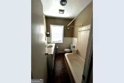 1001 Baltimore Avenue, Waycross, GA 31501 - Photo 8