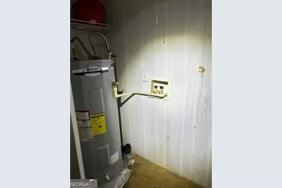 1001 Baltimore Avenue, Waycross, GA 31501 - Photo 12