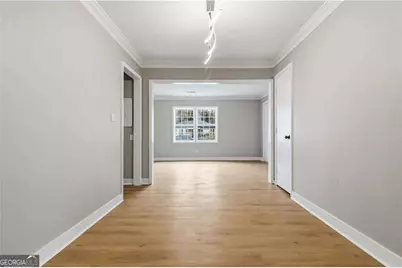 745 Lee Andrews Avenue SE, Atlanta, GA 30315 - Photo 8