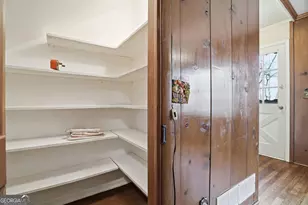 2833 Sumac Dr, Dunwoody, GA 30360 - Photo 8