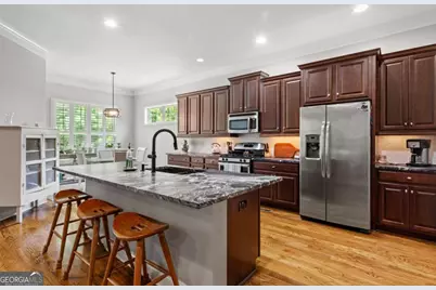 324 Shade Tree Circle, Woodstock, GA 30188 - Photo 10
