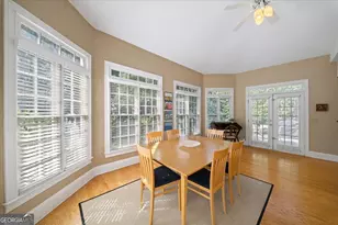 300 Nell Ct, Sandy Springs, GA 30342 - Photo 18